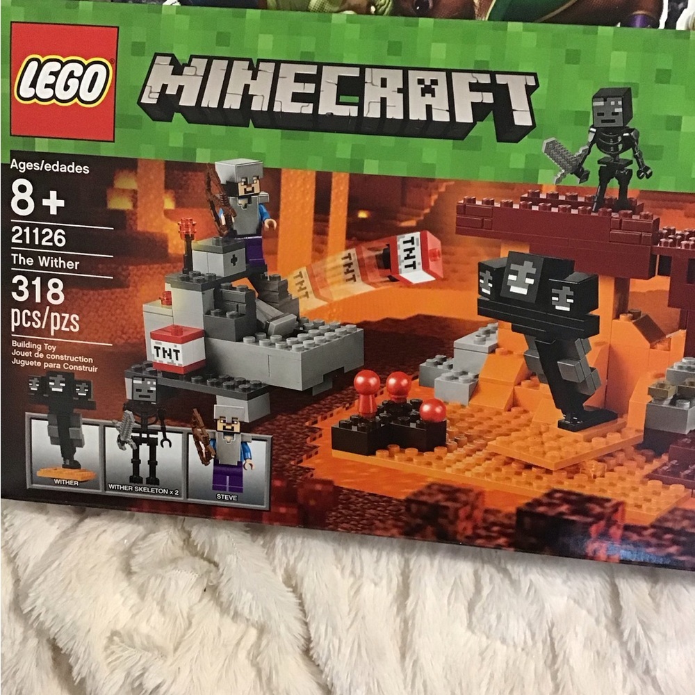 LEGO Minecraft The Wither Set - Black, Gray, Red - Picture 2 of 7